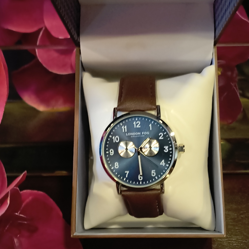 Unisex London Fog Whitehall Collection Navy and Brown Leather Strap Watch